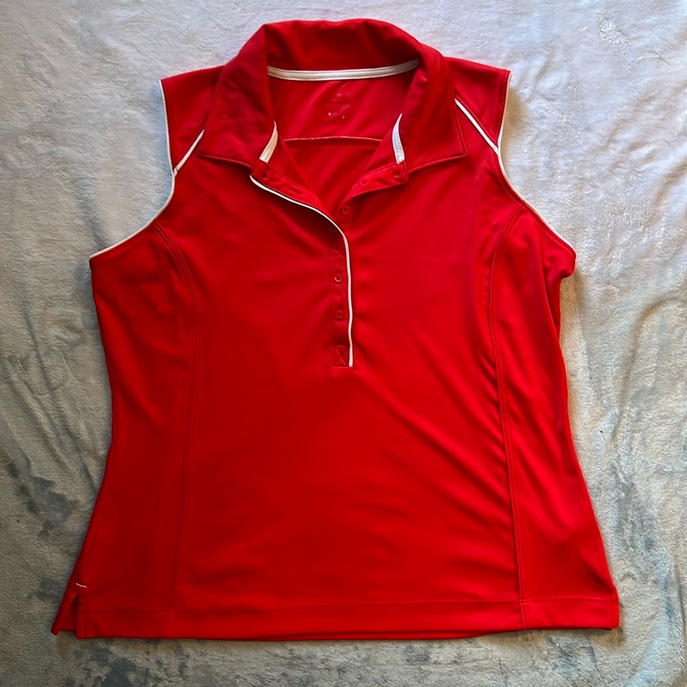 Slazenger women’s excellent condition red top!
